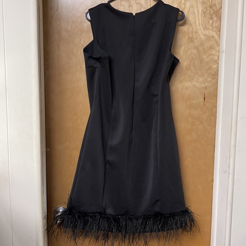 Donna Ricco Dress - Picture 3 of 5
